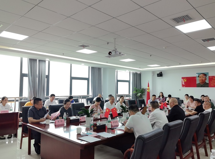 湘潭地區部分民營承裝（修、試）電力設施企業座談會在湘鄉舉行